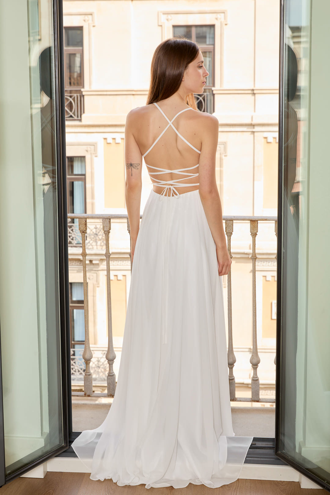 ONICE White Wedding Gown