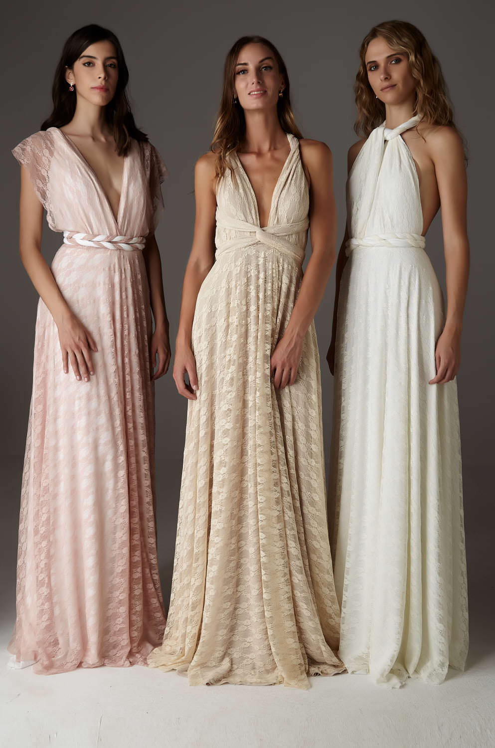 SOBREVESTIDO BLONDA Ivory Dress