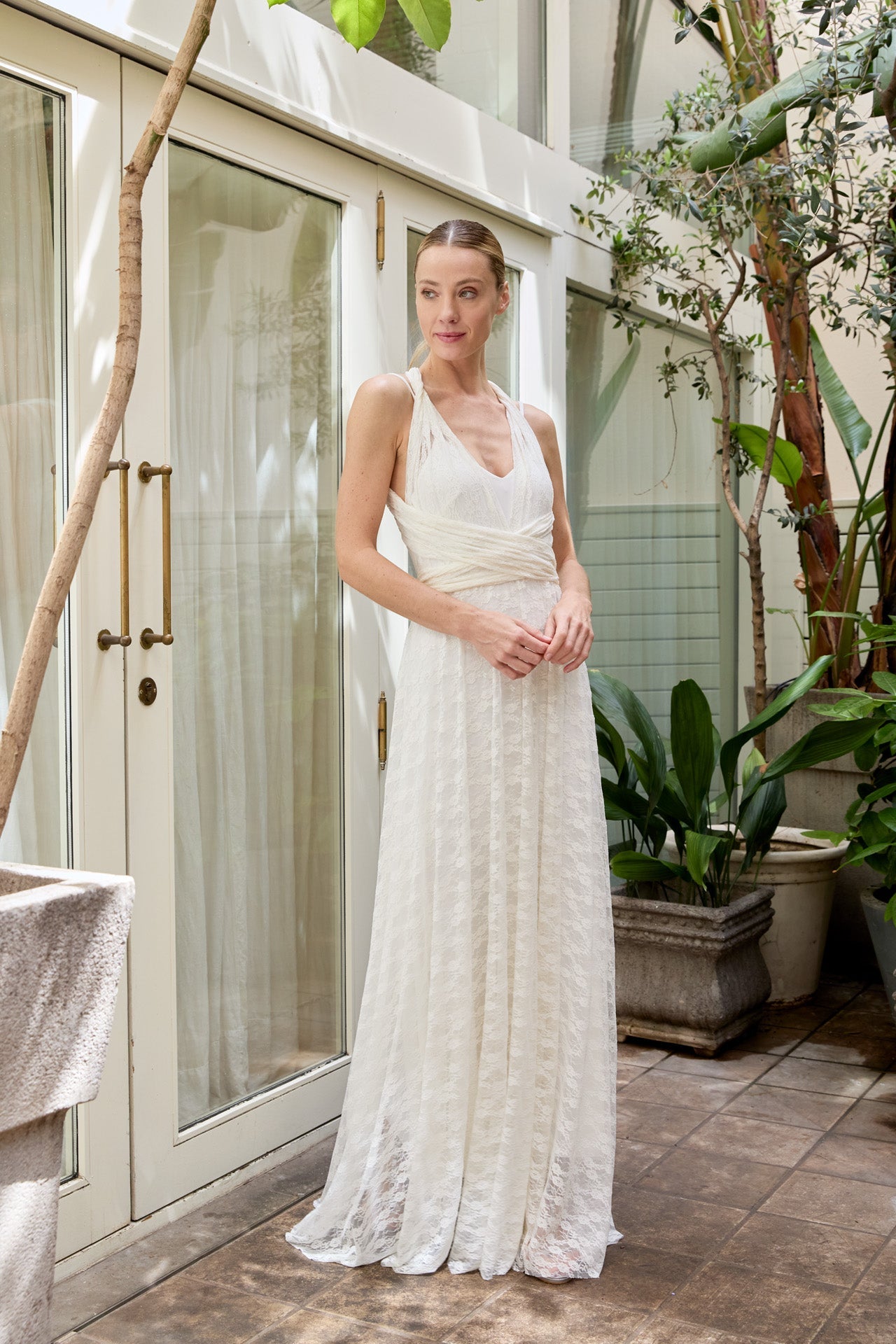 SOBREVESTIDO BLONDA Ivory Dress